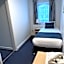 Sandown Park Lodge