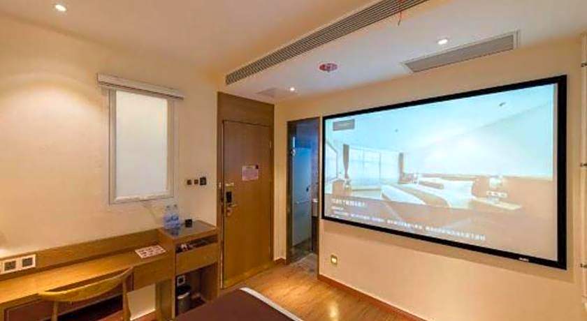 James Joyce Coffetel Shijiazhuang the Mixc Jinyuan Tower Airport Bus
