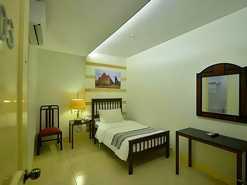 Metro Vigan Inn - Annex