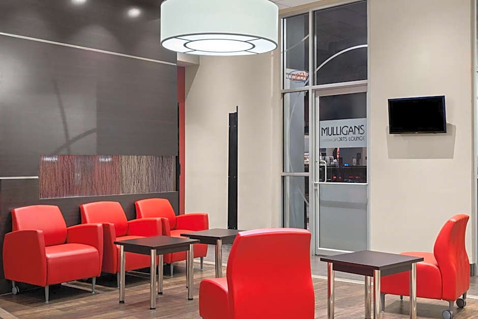 Ramada by Wyndham Saskatoon