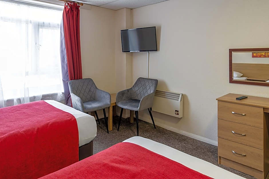 The Grand Burstin Hotel
