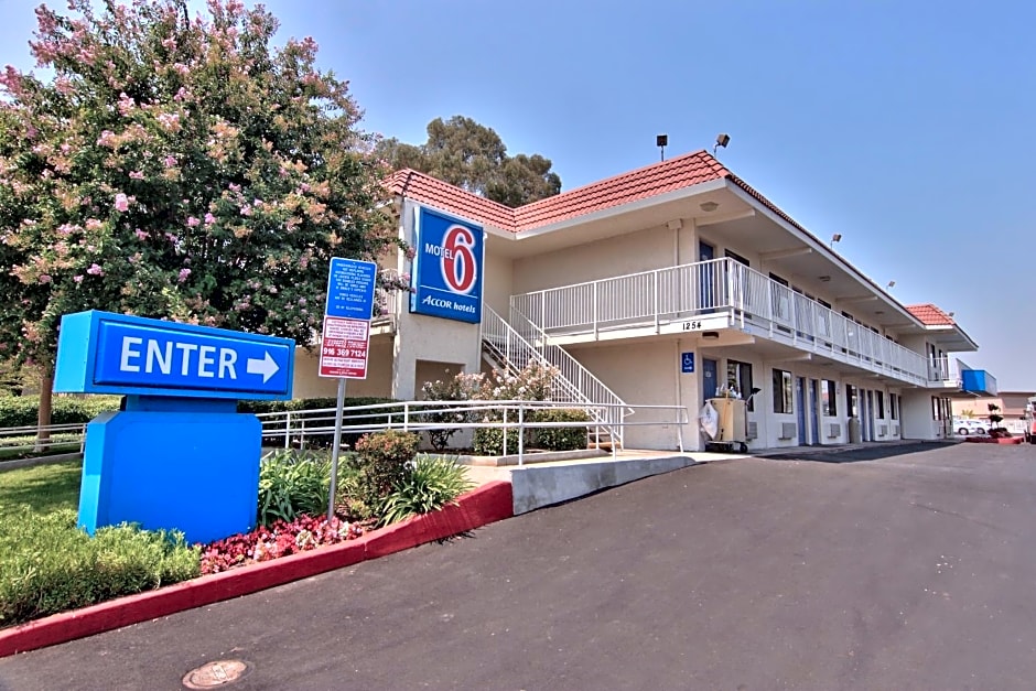 Motel 6-West Sacramento, CA