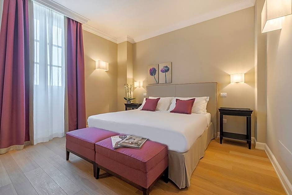 Photo 1 of 5 of Double Room
