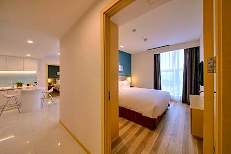 3 Bedroom Suite 3 King