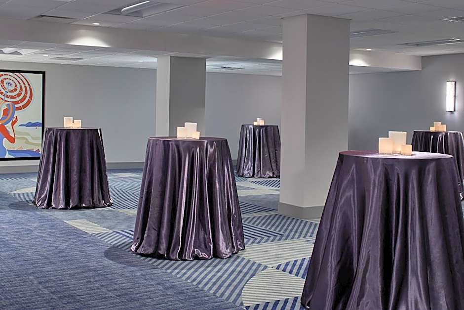 Le Méridien St. Louis Clayton