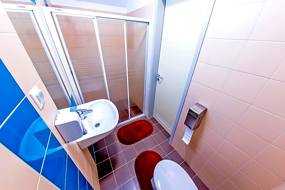 CVSE Clubház és Panzió