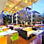 Harris Hotel & Residences Sunset Road