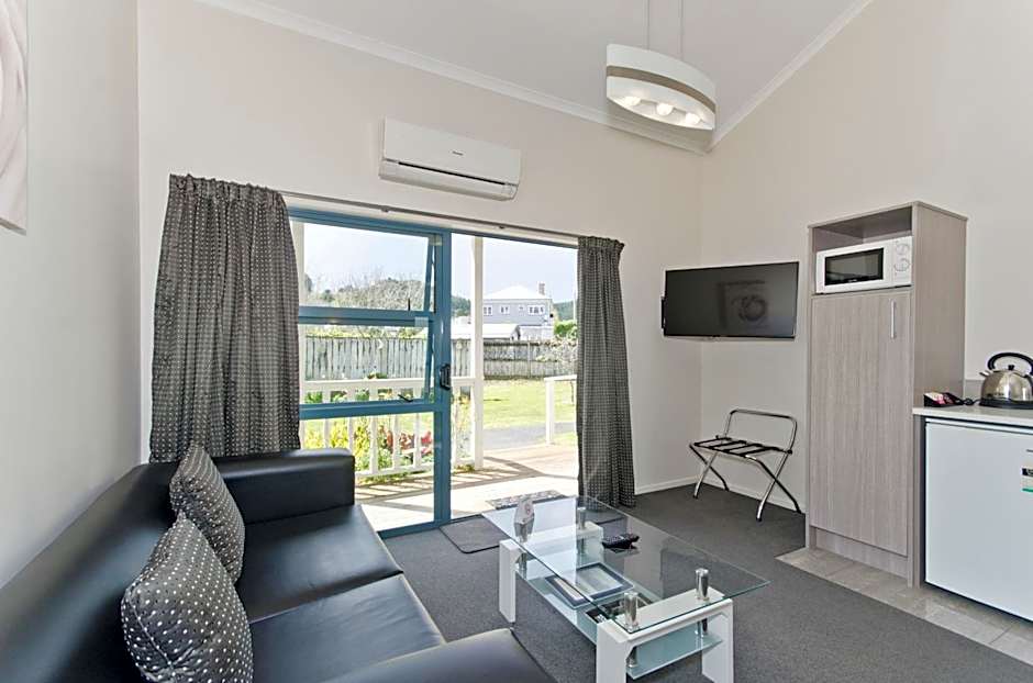 Matakana Motel