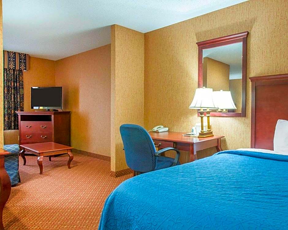 Quality Inn & Suites Meriden
