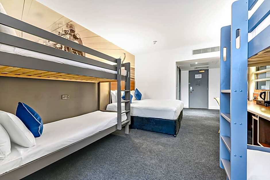 Heeton Concept Hotel - City Centre Liverpool