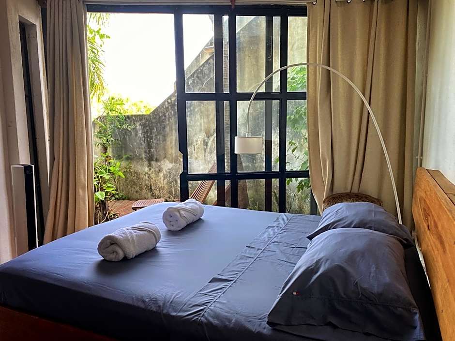 Elmar Hostel