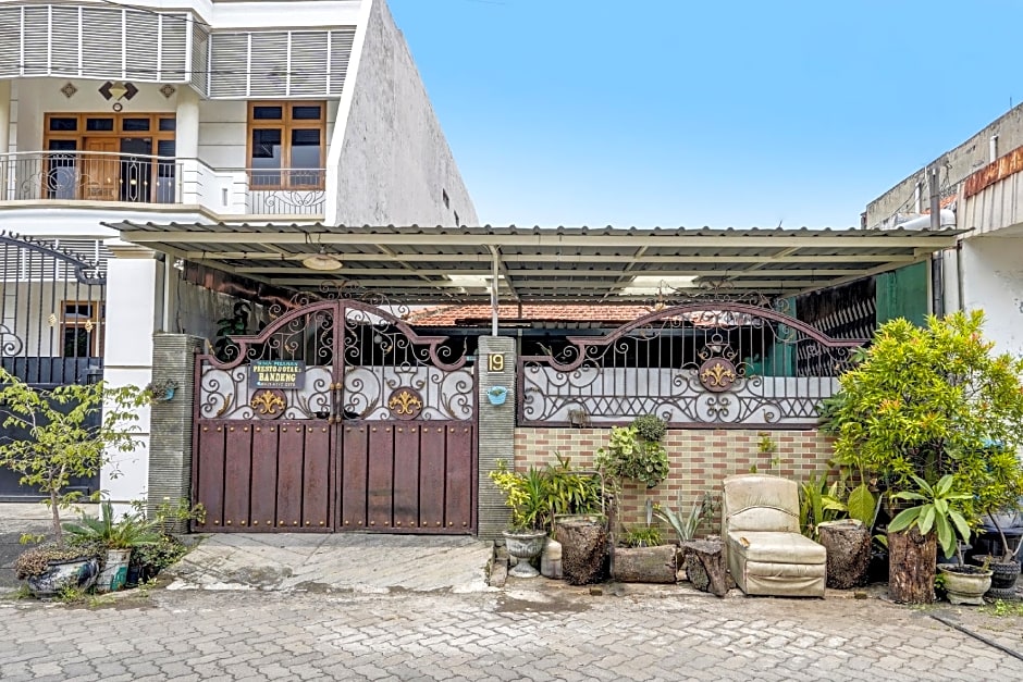 SPOT ON 92461 Aini Syariah Homestay