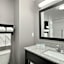 Hampton Inn & Suites Roanoke Airport