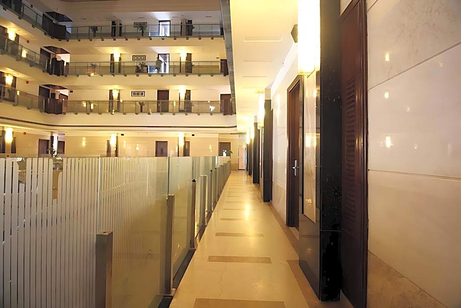 Venizia Sarovar Portico Delhi