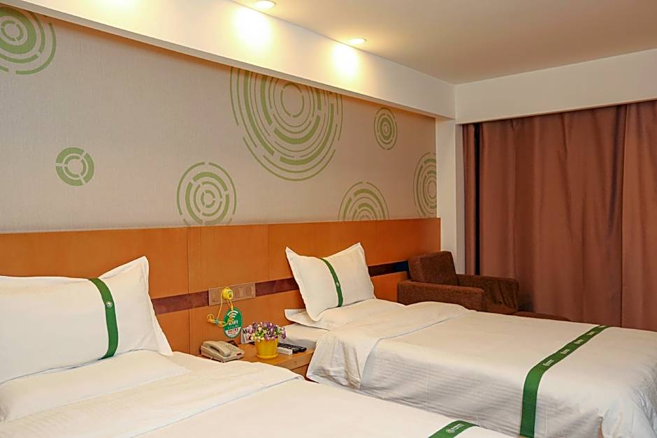 GreenTree Inn Jinzhong Pingyao City South Railway Station Express Hotel