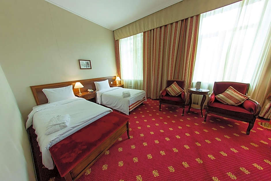 Grand Tien Shan Hotel