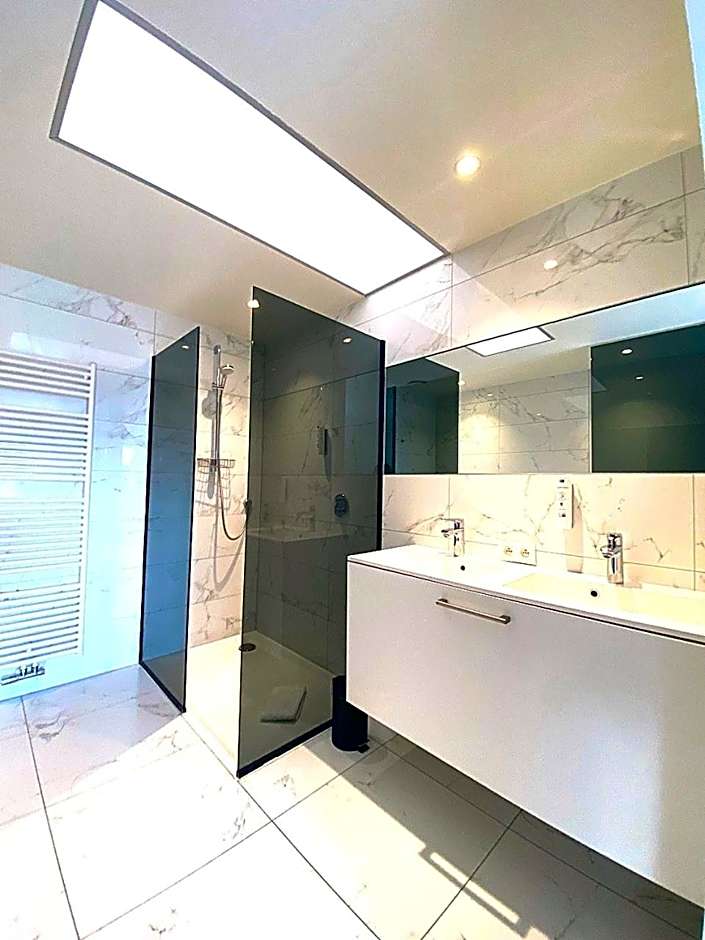 Hotel Acropolis " Op het sportiefste park van de kust "