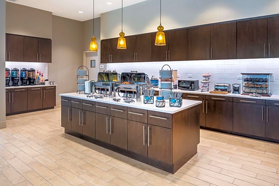 Homewood Suites by Hilton Miami Dolphin Mall