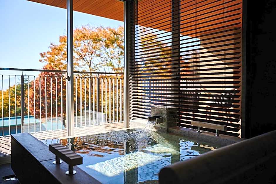 THE HIRAMATSU KARUIZAWA MIYOTA