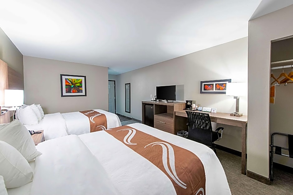 Quality Inn Mishawaka - South Bend