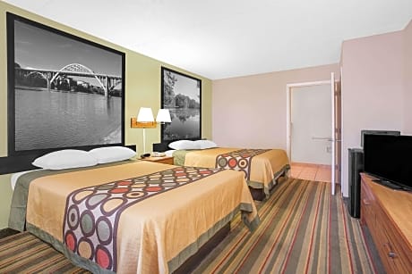 1 King Bed Non-Smoking