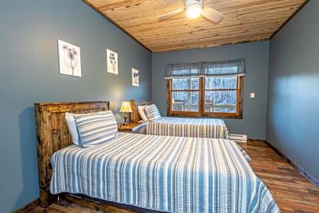 Two-Bedroom Cottage with River View