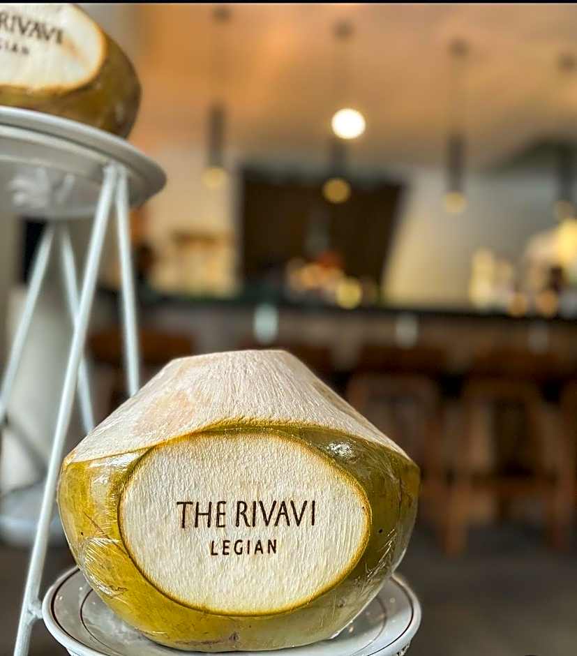 THE RIVAVI LEGIAN