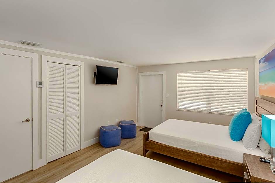 Drift Hotel