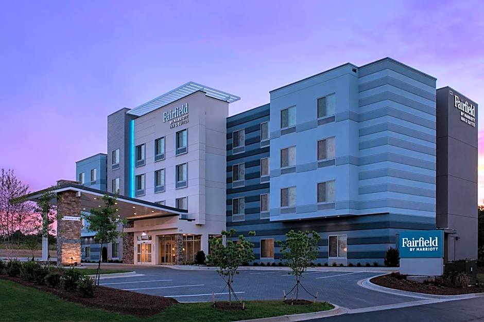 Fairfield Inn & Suites by Marriott Knoxville Lenoir City/I-75