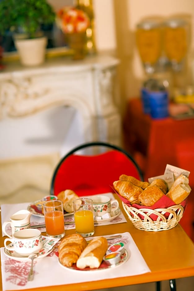 Tribe Paris Batignolles