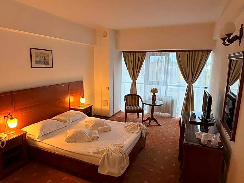 Hotel Emma West