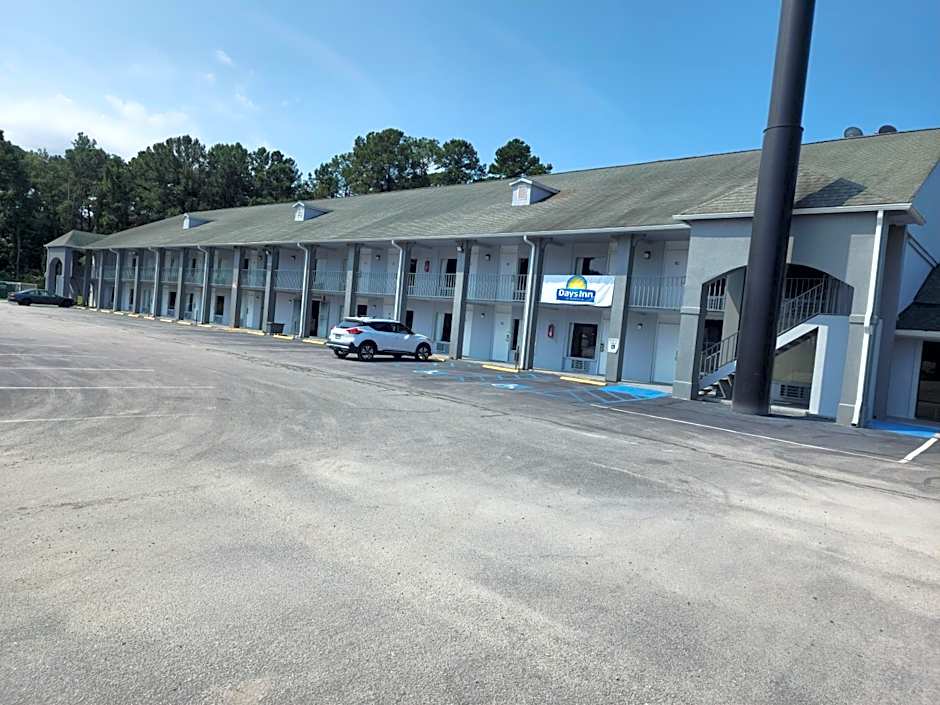 Days Inn by Wyndham Hardeeville I-95 HWY 278