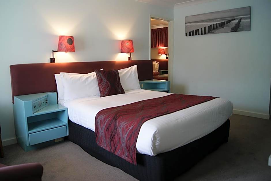 Best Western The Clarence on Melville