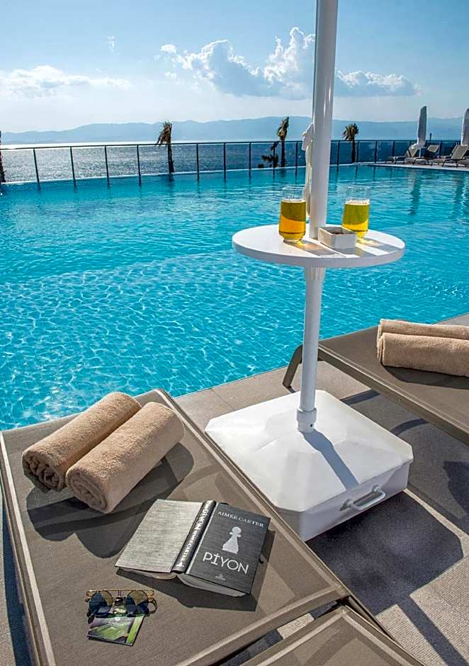 The Nowness Luxury Hotel & Spa