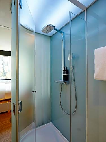 citizenM Seattle South Lake Union