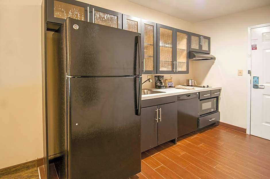 Candlewood Suites Baton Rouge - College Drive By IHG