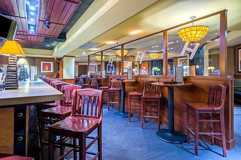 Crowne Plaza Dulles Airport By IHG