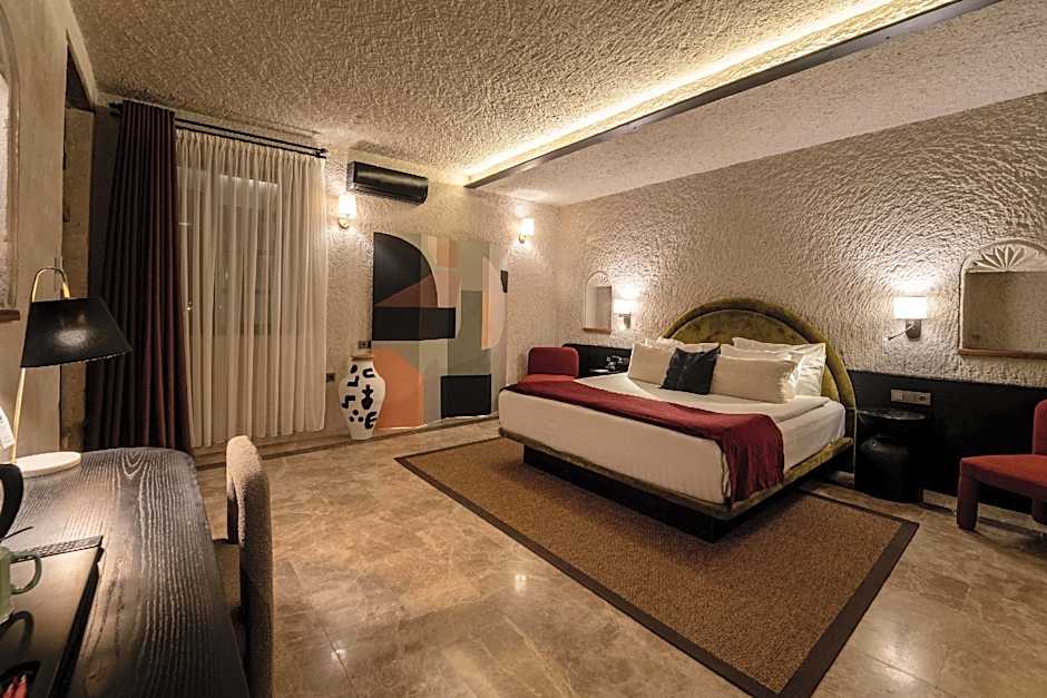 Artemis Cave Suites - Adults Only