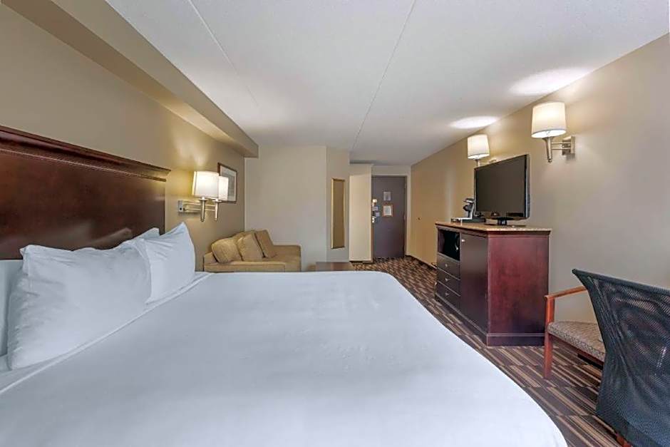 Best Western Plus Orillia Hotel