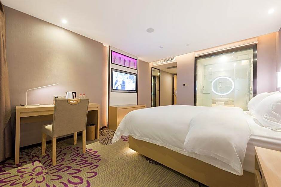 Lavande Hotel Heyuan Avenue Asia's first fountain