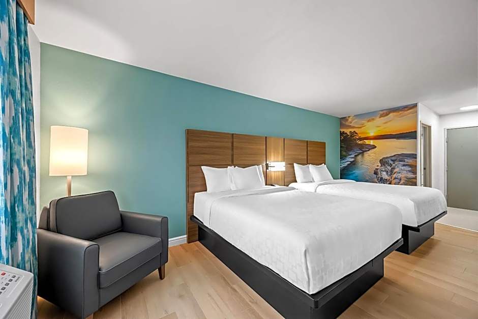 Clarion Pointe Springfield Southeast