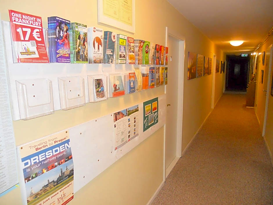 Quartier SansSouci Hostel