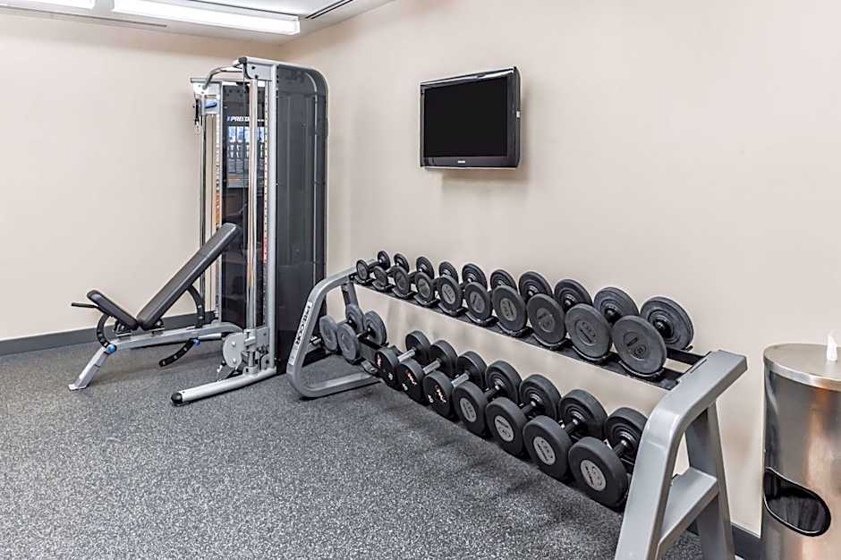 Hilton Garden Inn Southfield