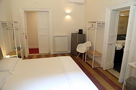 Queen Room with Balcony
