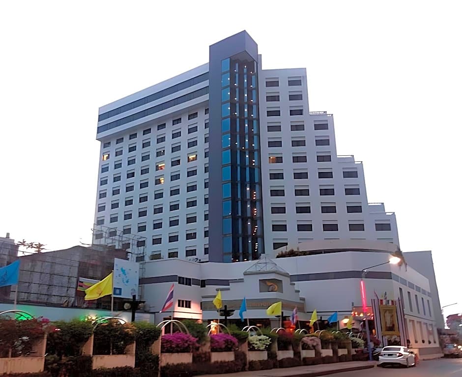 BP Grand Tower Hotel
