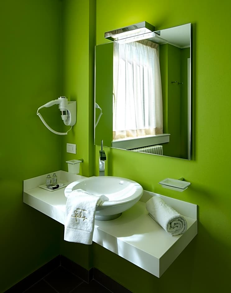 Spluga Sosta & Hotel