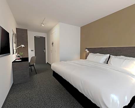 twin compact (no windows)