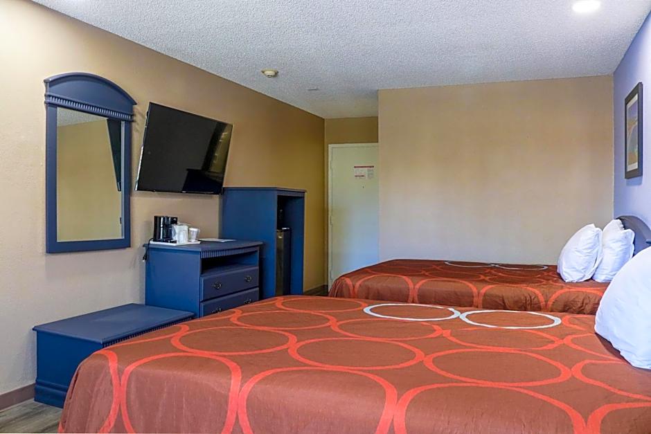 Orange Tustin Inn in Orange