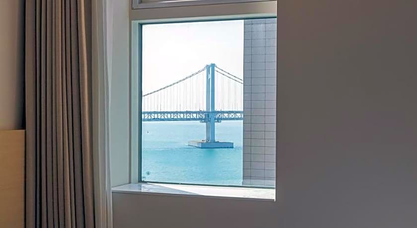 Hotel Marine View