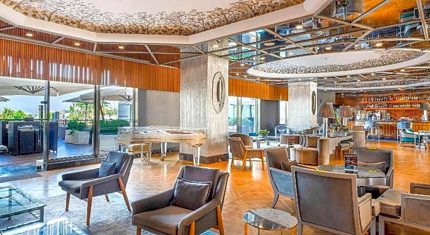 Wyndham Grand Istanbul Kalamis Marina Hotel